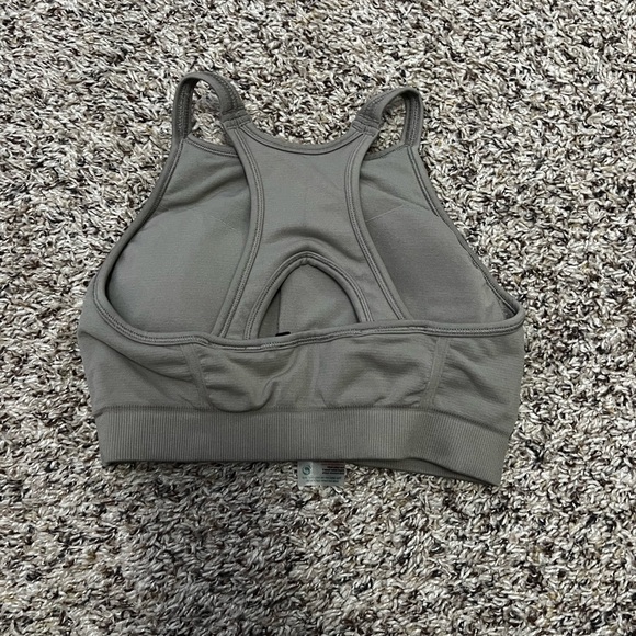 Oner Active Olive Green Sports Bra - Picture 2 of 2